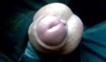 Accarezzando il cazzo film porno con vecchie donne massaggiando