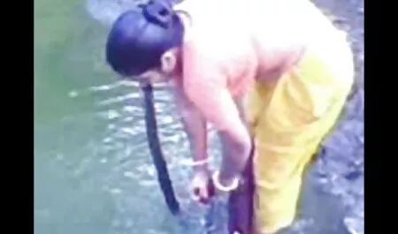 Giovane bionda sperma bersaglio per gli film porno anziani gratis anziani