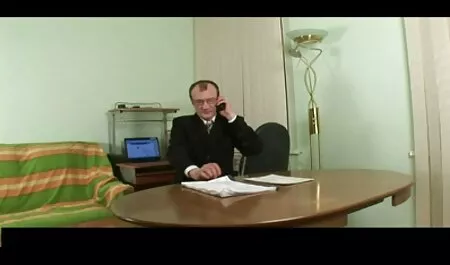 Cornea slut vuole che lui nonne troie il suo cazzo duro