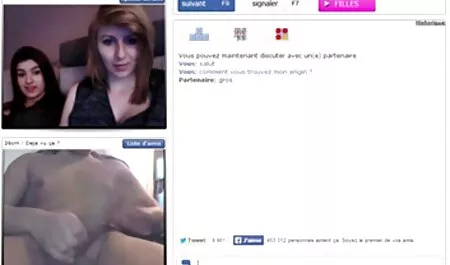 Affamato di cazzo Cougar cavalca sul viso anziane troie italiane di un ragazzo giocattolo!