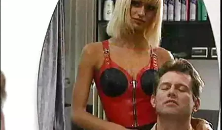 Cornea Tgirl Dany scopata da ragazza e scopata porno anziane grasse