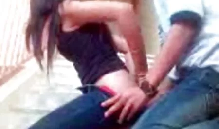 Leccare leccare giovani ragazze con vecchi leccare! 1