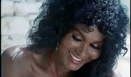 Calda bionda con figa gocciolante video porno di vecchie troie Masturbazione, Compilation
