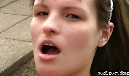 Perfetto porno anziani e giovani adolescente si masturba solo-Twistys