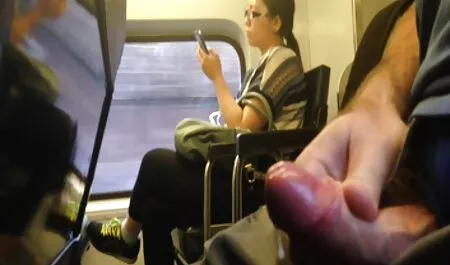 Solo cornea bruna scopata con dildo porno vecchie ciccione enorme, azione
