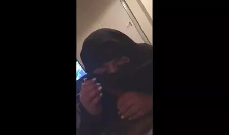 Bionda presenta tutti video porno vecchio e ragazza i suoi buchi