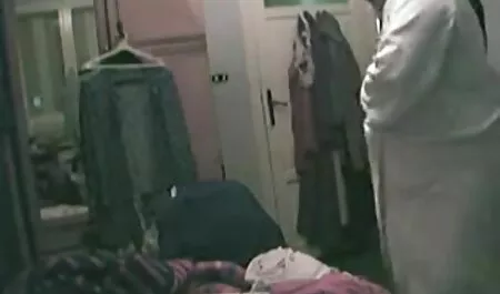 Asiatico eterosessuale film porno con uomini anziani ragazzo ha ottenuto un pompino da Gay