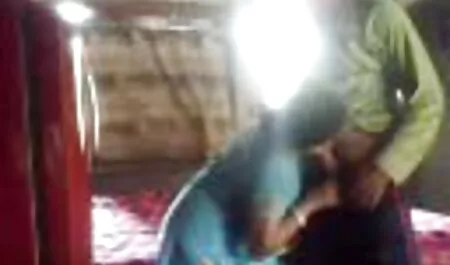 Intellettuale video porno nonne gratis rossa diteggiatura sua figa pelosa