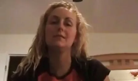BLACKEDRAW due ragazze scopano con un gigantesco cazzo video porno tettone vecchie nero sul bus