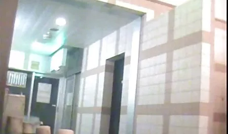 Babe cavalca su di me nonne vogliose gratis nella direzione opposta, ho sperma sul suo culo grasso