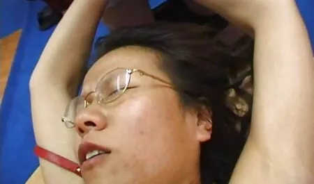La studentessa è tornata a casa da un fratello arrapato - le mie torte di vecchie baldracche famiglia S6: E1
