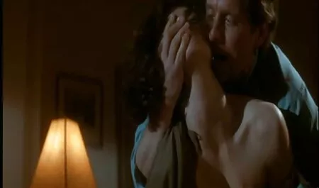 Incredibile Sborrata sul tavolo di mungitura sul video porno gratis di donne vecchie corpo